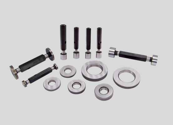 Thread Plug Gauge And Ring Gauges